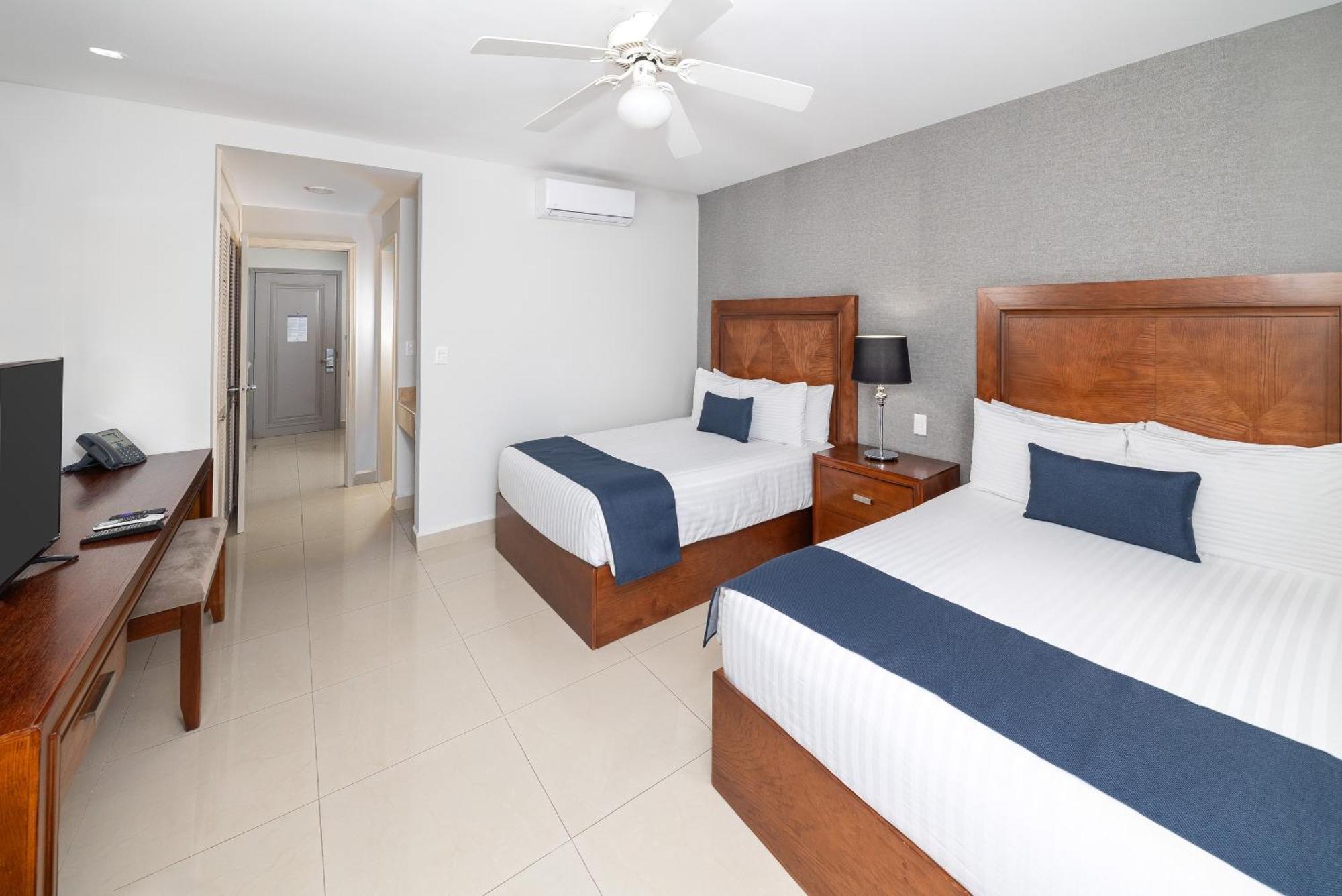 Hotel Suites Mexico Plaza Leon Campestre 외부 사진